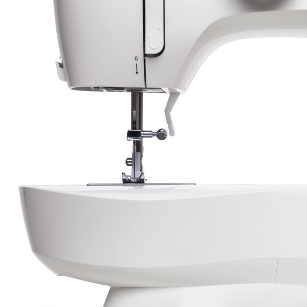 MAQUINA DE COSER SINGER M1605 - Imagen 4